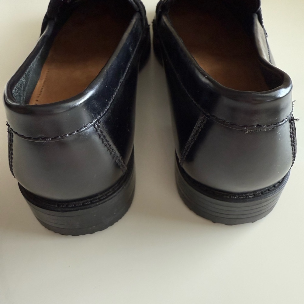 G.H. Bass Weejuns Black Loafers | Size 7.5 - Picture 3 of 6